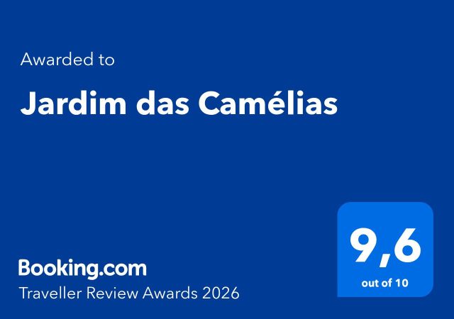 #jardimdascamelias #booking #madalenadopico #picoisland #azoresislands #azores #TravellerReviewAwards2026
